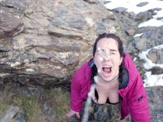 Piss Whore In The Snow screenshot 6