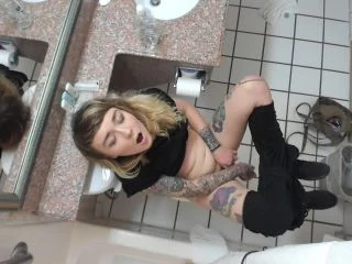 Feliciafisher – Hidden Cam Piss Masturbate Squirt Cum screenshot 5