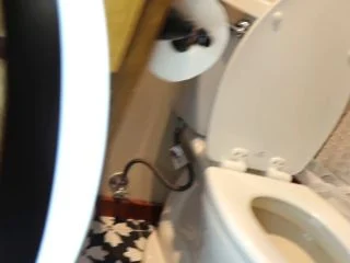 Gassy – Sep 4 Gassy Cute Selfie Poo screenshot 4
