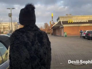 Devil Sophie – Park Shit At McDonalds screenshot 3