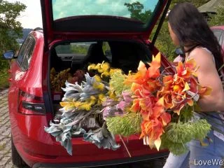 Billie Star – Flowers screenshot 2