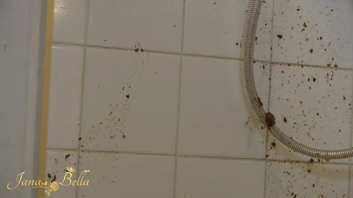 JanaBella – Closeup Shower Wall Enema Shit And Piss