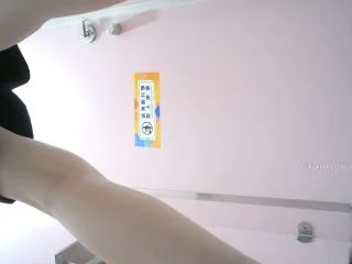 Master Sneaks Into High School Girls Restroom screenshot 6