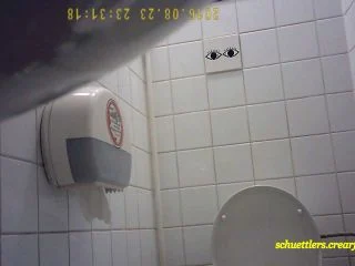 Student Restroom 58 screenshot 6