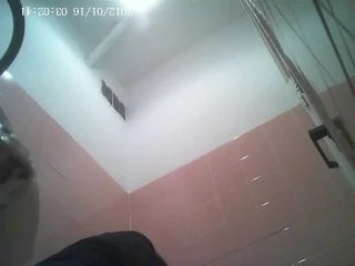 Student Restroom 115 screenshot 3