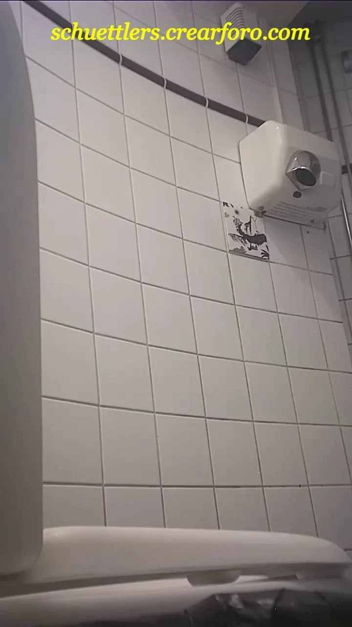 Student Restroom 71
