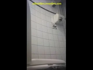 Student Restroom 71 screenshot 1