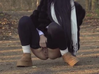 Mia Must Go screenshot 6