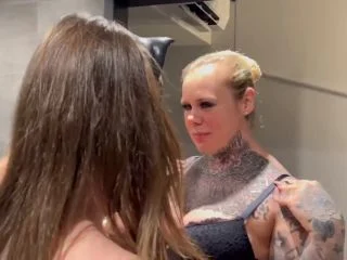 SteffiBlond – 3 PISS WEIBER Ein Sklave screenshot 4