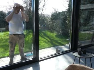 Leck Meine Fotze Beim FACESITTING – Gartenarbeit Mit NATURSEKT Erfrischung screenshot 2
