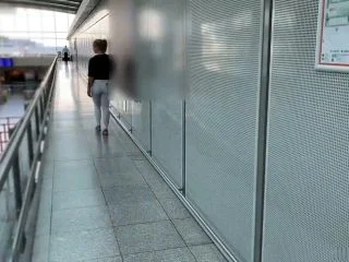SteffiBlond – Vor Abflug Am Flughafen screenshot 4