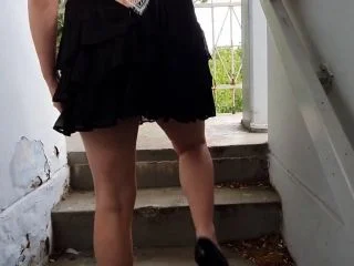 Luna Light – Outdoor Pissing Mit Posing screenshot 6
