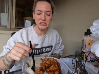 Gassy – Classy Dines N Dumps screenshot 4