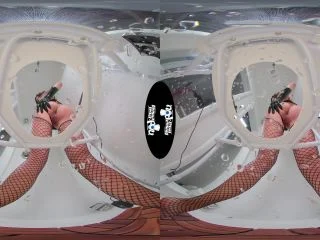 Goddess Lush – Femdom Goddess Lush Dominates Her Bucket screenshot 2