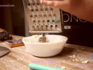 LucyScat – Making Of My Chocolate Poo Cookies screenshot 6