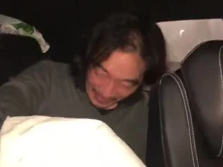 Siswet – Even Plassen In Frankrijk Op De Parkeerplaats Fetish Butt Kink screenshot 4