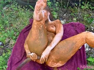 Ninounini – SCAT IN THE GARAGE screenshot 6