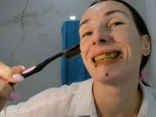 OksiLove – Let S Brush My Teeth With Poop Paste screenshot 4
