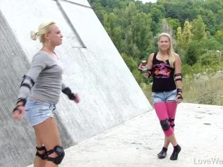 Wet Wrestling – Naomi screenshot 5