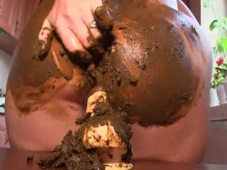 Dirty Barbara – Handjob And Poops On Big Dildo screenshot 4