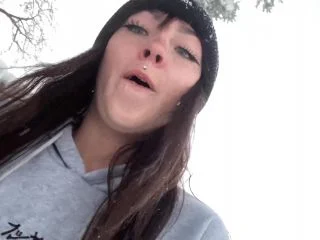 Tinylilangel – Pee Comp 3 All 4k screenshot 5