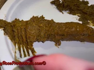 Haley Rose – Feeding Slave My Digested Shitty Corn screenshot 5