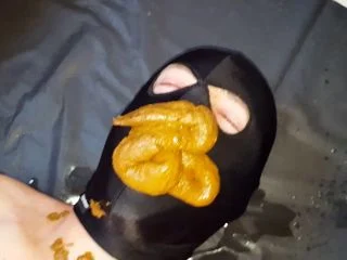 RosellaExtrem – Monster Shit Sausage Brushing Teeth With Scat screenshot 6