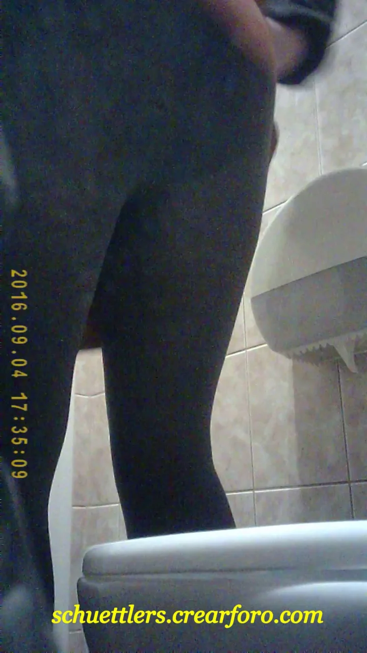 Student Restroom 64