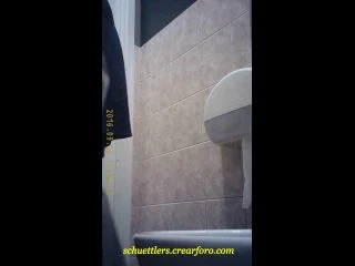 Student Restroom 64 screenshot 3