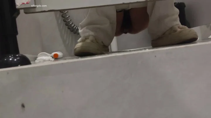The World Of Toilet Shot Masters