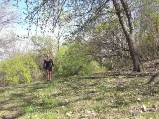 Leaning Against screenshot 1