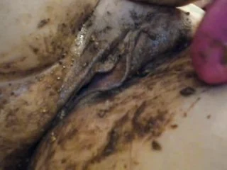 Nicolettaxxx – Orgasm With Shit 4K screenshot 5