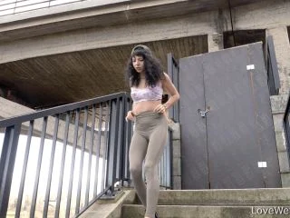 Bonus With Mitzi 2 screenshot 1