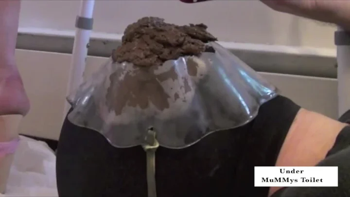 Under MuMMys Toilet – Long PooP Snakes Piled On Your Face