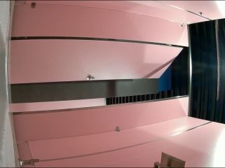 Pink Womens Restroom Unbeatable Perspective screenshot 6