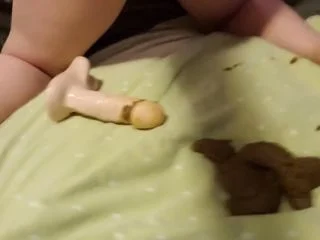 Nerdy Faery – Bed Poop And Shitty Dildo Ass Fuck screenshot 5