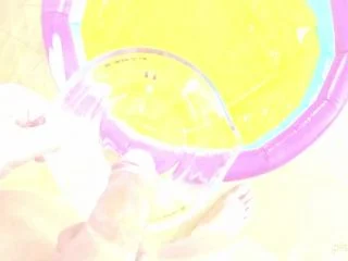 Mya Quinn – Piss Pool screenshot 1