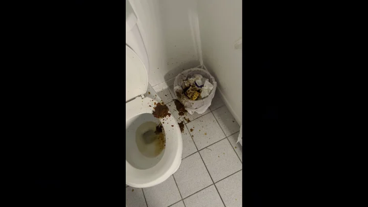 DirtyDaisy – Diarrhea And Accident Compilation