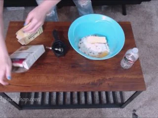 CosmicGirl – Eat My Ass- My Yummy Poo Filled Cookies screenshot 1