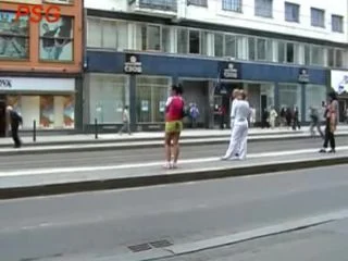 Sharka Walking 07 screenshot 5