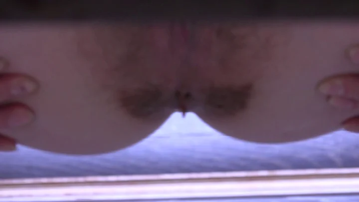 Brown7 – Girl Shit And Pissing On The Street Sitting On The Stairs