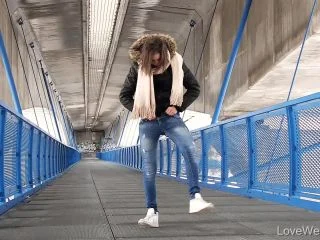 Pissing With Miky Love – Mikylove1 screenshot 6