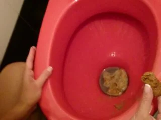 Brown Wife – Im Licking A Dirty Toilet screenshot 5