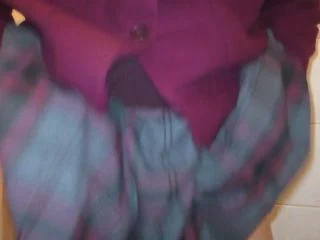 Peeing In School Uniform screenshot 6