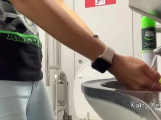 Katty West – Extreme On The Train screenshot 6