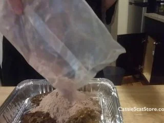 CassieScat – 1 Firm 1 Mushy Poo Chocolate Your Dessert screenshot 3