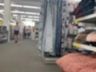 Publicly Wet On The Bedspread screenshot 4