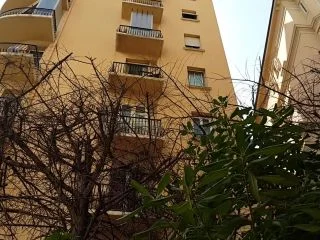 Dream4Angel – Pee And Pussy Refreshing In City Center screenshot 1