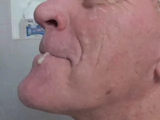 Piss Fetish From Pet Bowl screenshot 3