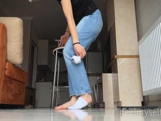 Pee Break 0283 By Amy T screenshot 1